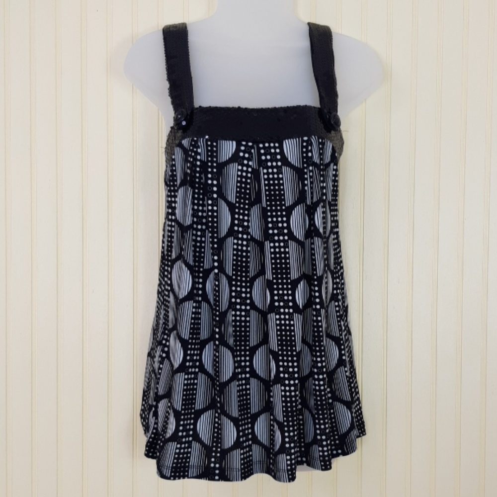 Eyeshadow black and white top size S